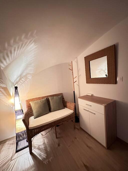 Charming Central Home In The Heart Of Budapest - Apartment Baby Loic Luaran gambar
