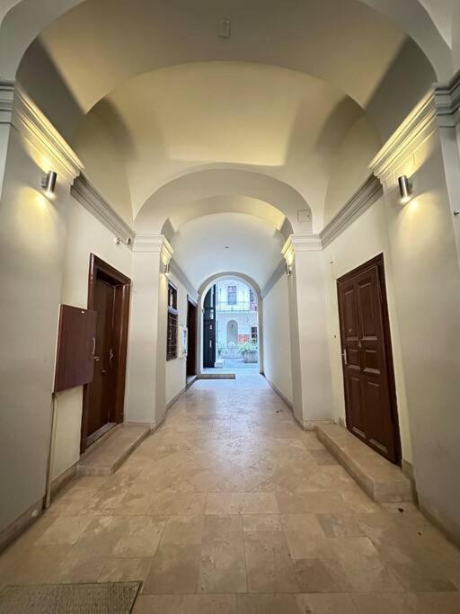 Charming Central Home In The Heart Of Budapest - Apartment Baby Loic Luaran gambar